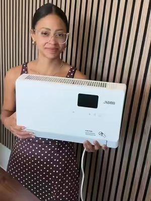 This is a smart wall heater that heats up very quickly and right now they’re on sale and selling quickly #wallheater #heater #electricheater 