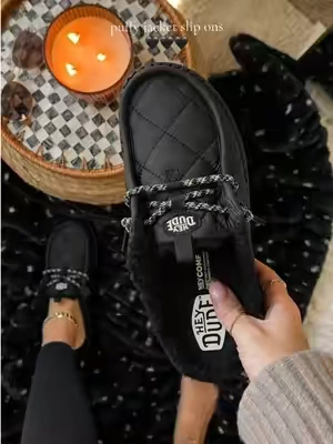 the black + silver birch colors 🖤❄️ #heydudeshoes #heydudenewarrivals #heydudenewarrivalscampaign #wendycampslip 