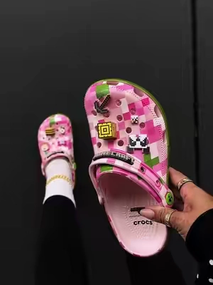 #crocs 