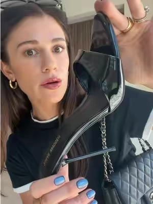 the perfect black heels @stevemadden 