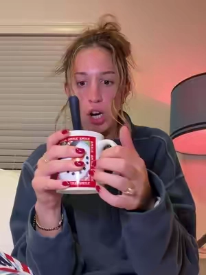 sleep hack of the century 🍫 #beamdream #sleepyhotchocolate #sleepaid #creatorsearchinsights @Beam 