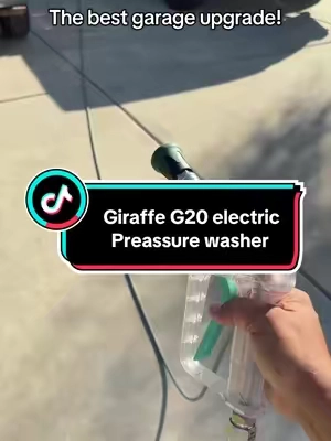 Asi es como mantego todo bien limpio! #giraffe #preassurewashing #garagesetup #homeimprovement #homeowner 