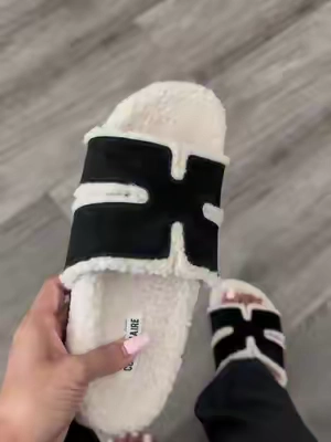 #slippers #cushionaire #houseslippers #outdoorslippers #cozyslippers @Cushionaire 