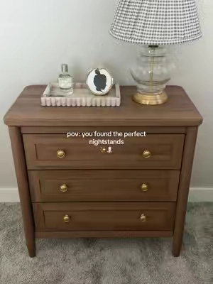 the “dark oak” color is gorgeous and the drawers are actually spacious! #nightstands #bedroommakeover #bedroominspo #bedroomdecor #roommakeover 