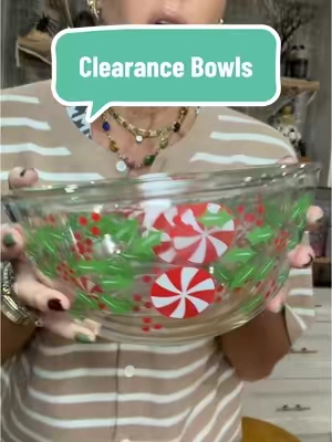 Grab them while they’re marked down so these are absolutely adorable for baking over the holidays. They do have a sunflower design too. If that’s your thing. @QVC, Inc #qvc #glassbowls #holidaybaking #clearancefinds 