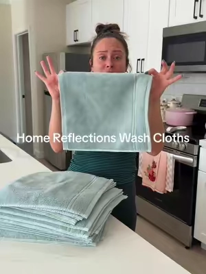 Did not expect this from Home Reflections. I love that these are 100% cotton #qvc #cottonbathtowel 