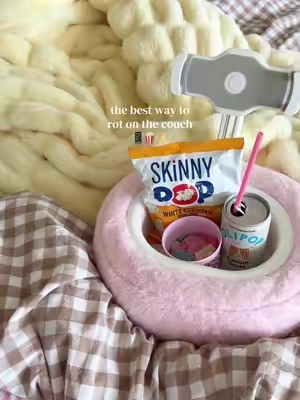 A snack tray AND an adjustable holder for your phone, tablet or e-reader?! This is genius for the couch, bed or movie nights. 🎀 #snacktray #tabletstand #phonestand #ereader #homefinds 