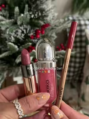 #holidaygifts #christmasgifts #kikomilano #bundles #kikomilanolipgloss 