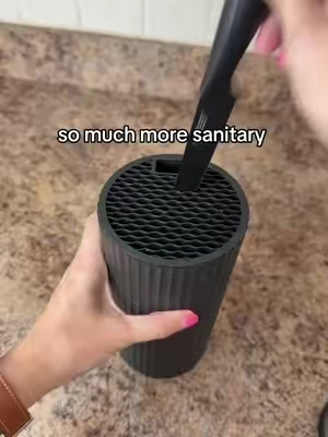 This is the knife block set of the future, this kitchen knife set, comes with every type of knife that you’re gonna need around the kitchen and a dishwasher safe knife block, making it so much more sanitary ##knifeblockset##kitchenknife##kitchengadgets