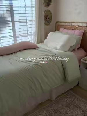 love my mellow bedding it’s so fluffy! they have so many cute colors too! 🤍☁️ #mellowsleep #bedding #bedroommakeover #tiktokshopblackfriday #tiktokshopcybermonday 