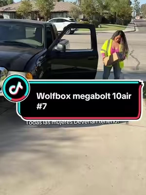 Todo dueño de auto debe tener uno! #portablejumpstarter #portableaircompressor #caressential #uberdriver #wolfbox @WOLFBOX 