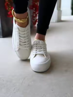 I’m loving these Cushionaire low-top sneakers—they’re cute, comfy, and feel like the kind of pair I’d want to wear all day 🤎👟✨ #Cushionaire #LowTopSneakers #ComfortSneakers #WomensSneakers #EverydayShoes