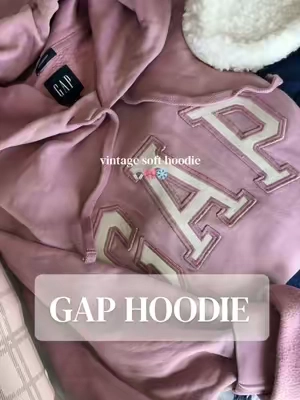 @Gap #gap #gapsweatshirt #hoodie #falloutfits #cozyvibes 
