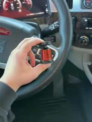 Mobnettic Max heavy duty phone mount #TruckDrivers #Trucking #PhoneMount #MOBARMOR