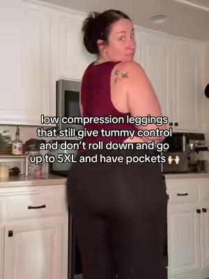 My go-to plus size leggings for a workout or casual outfits because they’re comfy and don’t squeeze me BUT somehow still hold my mom pooch apron belly in without rolling down… magicallll #showitty #plussizefashion #curvystyle #leggings #plussizeleggings 