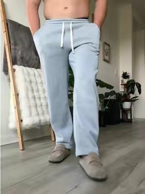 I’m 6ft 32in waist wearing large in these!! Baggy fleece lined sweatpants #sweatpants #baggysweats 