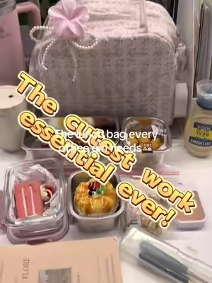 Taking my lunch to work in style🍱#lunchbag #lunchbox #whatsinmybag #falldealsforyou #mexsbag 