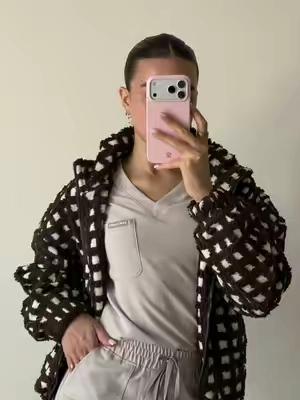 #nurse #nursesoftiktok #nursing #jackets #fall 