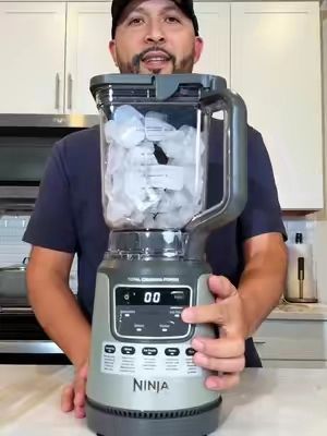 cooking and meal prep with this blender is so much easier #blender #ninjablender #mealprep #smoothiemaker #tiktokshopstockup 