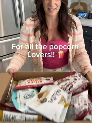 This farmer Jon’s popcorn combo pack is seriously soooooo good!! #popcorn #popcornathome #farmerjonspopcorn #ad #qvcloyaltyprogram 