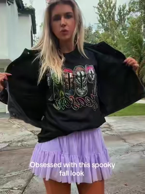 I love spooky season! #spookyseason #spoonyoutfits #halloweenoutfits #fallfashion #tiktokshophalloween 
