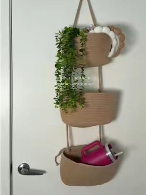 Aesthetic hanging over the door baskets for storage and decor for your bedroom #overthedoororganizer #overthedoorstorage #overdoororganizer #bedroomdecor #bedroomstorage 