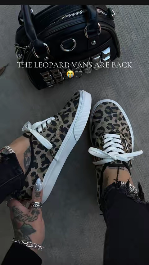 @vans #leopardprint #altoutfitsideas #altoutfits #falloutfitinspo #vans 