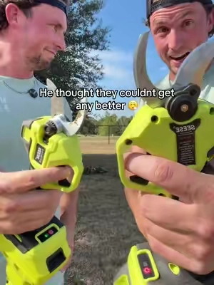 THe MOST useful and easiest to use yard tool for trimming tree, limbs, brush, and rosebushes. #yardwork #landscape #tools #seese #tiktokshopfalldealsforyou 