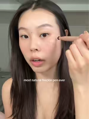 the freckles from this pen look SO real
