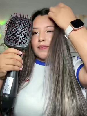 Me encantó este peine te va peinar y te va secar tu cabello 💗✨🎀😍 #Hair #peine #tiktokshopcreatorpicks #paratiiiiiiiiiiiiiiiiiiiiiiiiiiiiiii #cepilloviral 