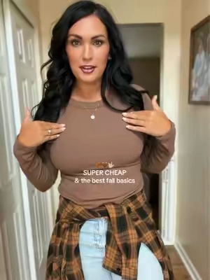@kaylie’s fashion finds 🤎✨ the BEST fall basics & the best price 🙌🏼🍂 #shirt #layeringoutfits #casualstyle #falloutfitinspo #fallfashion 