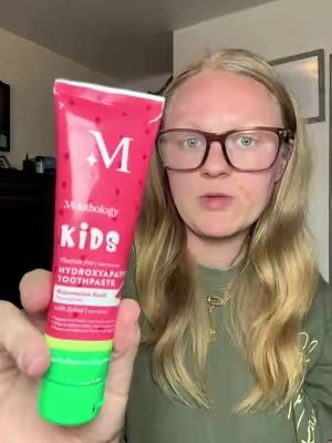 Make it make sense. #toothpaste #flouridefree #kidstoothpaste #momlife #dentist 