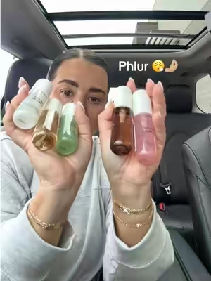 The best fragrances hands down #phlur #phlurfragrance #bodymist #phlurbodymist 