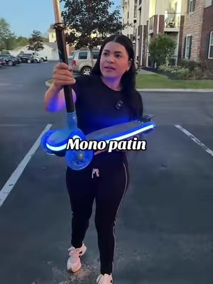 ZIFFY Scooter iluminado de 3 ruedas para niños con 20 modos LED, 4 alturas ajustables, diseño inclinado para el volante, superficie antideslizante de hasta 110 libras, perfecto para niños y niñas de 3 a 5 años ##minopatin##tiktokshopcreatorpicks##tiktokshopblackfriday