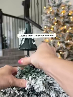 I know it’s early in the season BUT @QVC, Inc only has a handful of these Christmas Tree toppers left 🎄 #tiktokshopstockup #christmastreedecorating #christmastreetopper #christmasdecorating #christmastree 