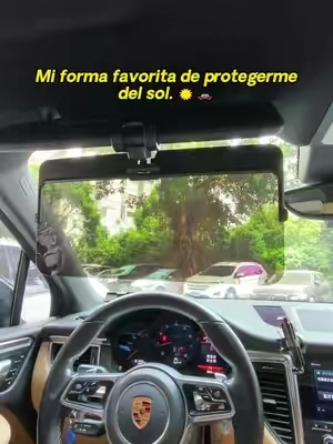 ¡No más deslumbramiento del sol! ☀️👋😎 #carvisor #caraccessories #carmusthaves #caressentials #carsunvisor  