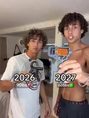 2027>2026 #griptraining #griptrainer #forarm #athomeworkout #forarmtrainer 