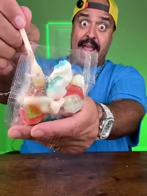 Mash1ups Candy Salad Kit! #candy #sweet #treats #sweets #snacks 