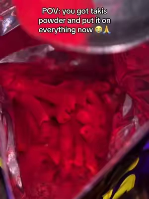 on a crazy discount rn🙏 bro it taste exactly like it😭🙏 it’s $6 rn (check my showcase to see all TAKIS powder) #trending #xyzbca #fyp #takis #srmichelado 