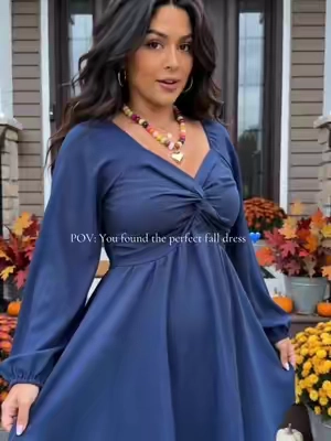 Effortless elegance! 💙 Flattering square neckline with a cinched smocked waist and playful tiered hem. #NavyDress #FallFashion #ChicStyle #OOTD 