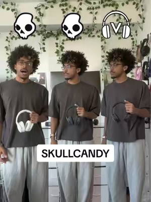Headphones Battle 🎧 #skullcandy @Skullcandy 