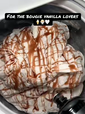 It’s definitely for the bougie vanilla lovers #laundrytok #mavwickslaundry #laundryhack #laundrypowder #mavwickslaundrypowder 