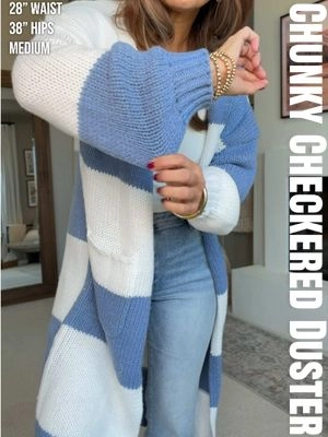 Throw on & go cuteness! #duster #longcardigan #chunkycardigan #longsweater #fallstyleinspo 