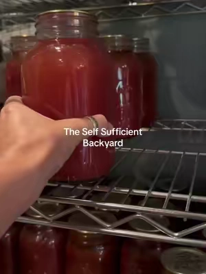 Learn the old-fashioned skills that help you become more self-sufficient right in your own backyard. 🌱 From growing food to homesteading and practical everyday skills, The Self-Sufficient Backyard is packed with knowledge worth keeping. #growyourownfood #oldfashioned #homesteading #selfsufficient 