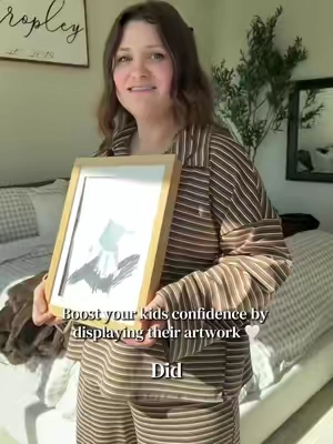 Rotate your favorite pieces and have less art end up in the trash 🫶 #kids #kidsart #frames #artworkframes #kidsoftiktok 