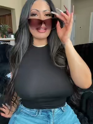 #tiktokshopcreatorpicks #TikTokshopbacktoschool #tiktokmademebuyit #sohochic #sunglasses 
