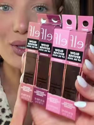 SHIMMERS😍  @e.l.f. Cosmetics #elfcosmetics #newdropsforyou #lipcombo #tiktokshopcosmetics #ttsbeautybesties 
