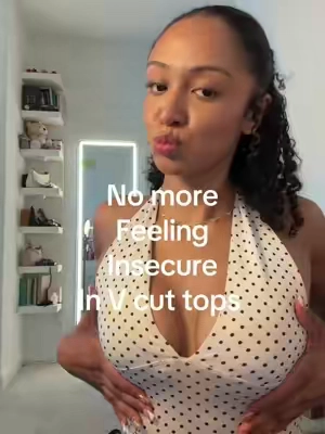 This works so good! #fypシ #famous #viral #stickybra 