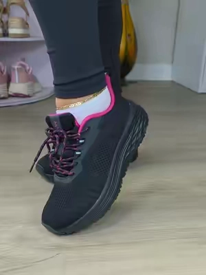 #womenshoes  #workshoes  #nonslipshoes  #restaurantshoes  #tiktokshopcreatorpicks 