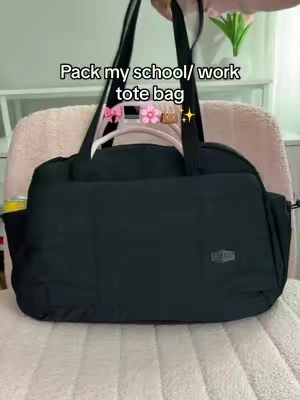 Holds 4 drinks & a laptop 🤩 The perfect school/ work/ travel tote bag ✨ #bagsmart #totebag #workbag #schoolbag #TikTokshopbacktoschool 
